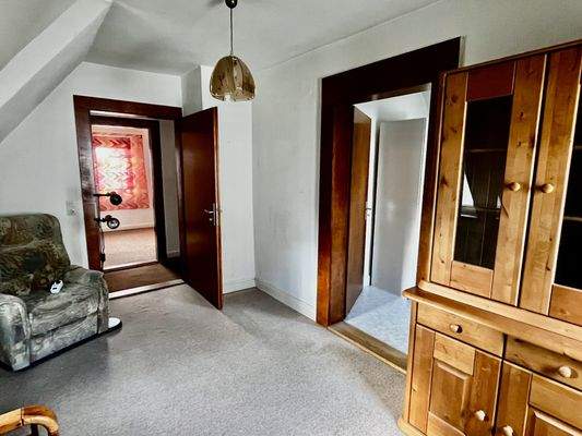 Ein weiteres Zimmer im Obergeschoss