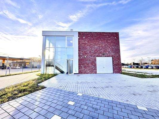 Seitenansicht-Eingang_nach-Umbau