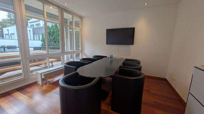 Schlafzimmer / Büro mit Balkon