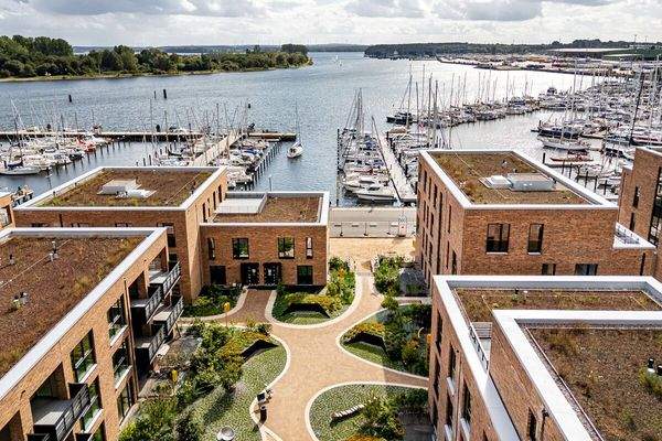 Blickrichtung Yachthafen