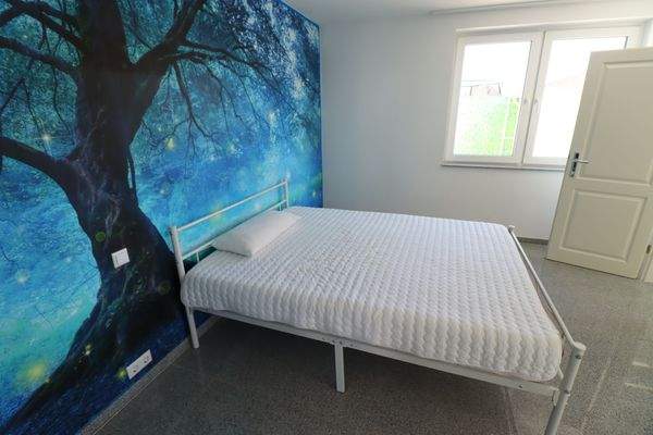 Schlafzimmer EG.JPG