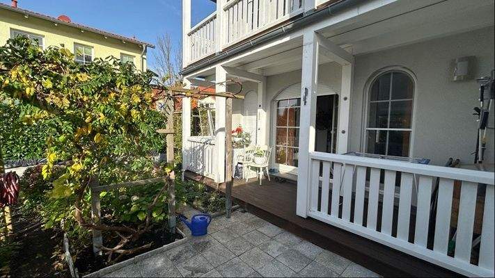 Großer Sonnenbalkon