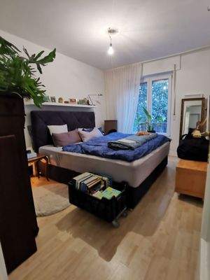 Schlafzimmer (hinten)