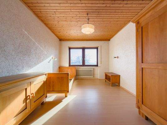 Kinderzimmer 1 im EG