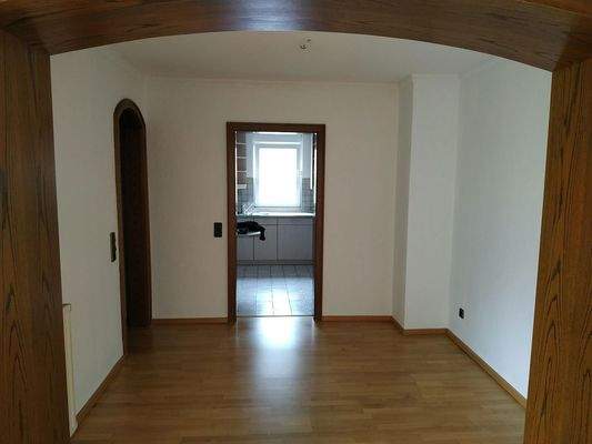 Diele mit Blick zur Küche