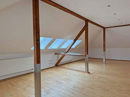 Struktur im Dachgeschoss
