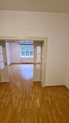 Wohnzimmer EG-Wohnung WG I -  leerstehend