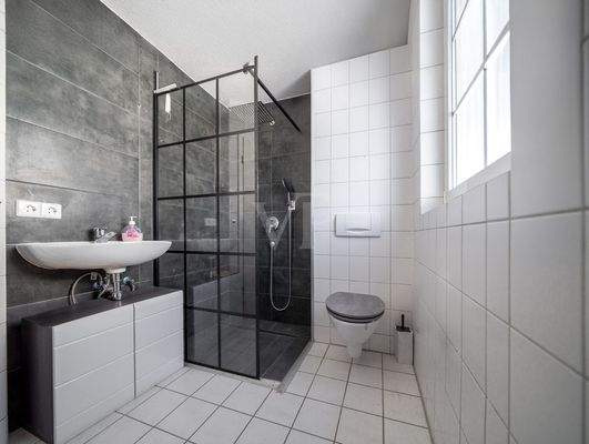 Tageslicht-Badezimmer