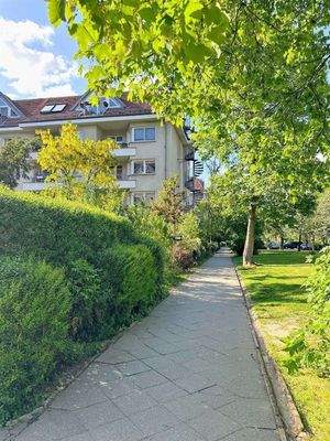 Gehweg zur Anlage