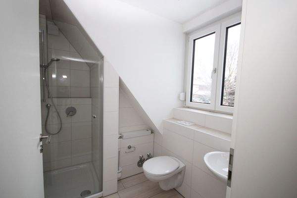 Modernes Tageslichtbad