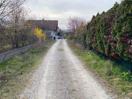 Zufahrt Fahnengrundstück