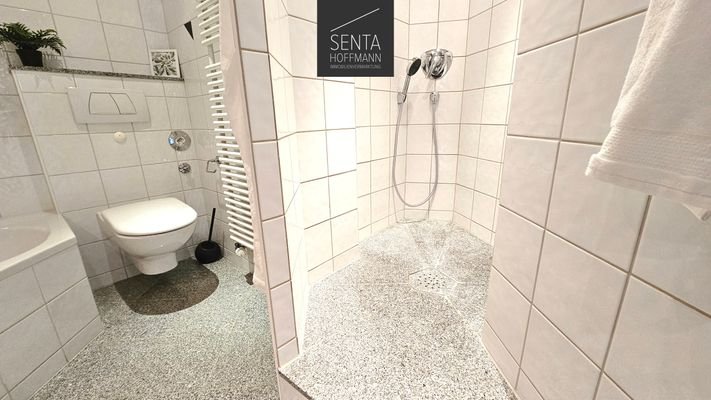 Bad (Dusche)