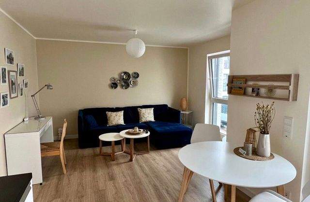 White City Bögenvilla, 2 Zi Wohnung, 60 m², möbliert, Balkon, 2. OG, Aufzug, Parkplatz, EBK, - Wohnen am Alten Hafen ab 01.06.2026 - Photo 2