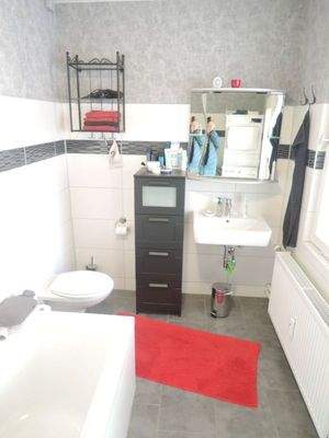 Modernisiertes Badezimmer 