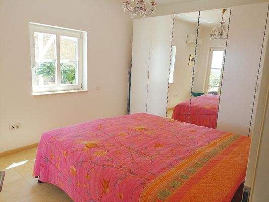 Erdgeschoss Schlafzimmer