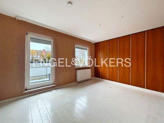 Schlafzimmer mit Zugang zur Dachterrasse