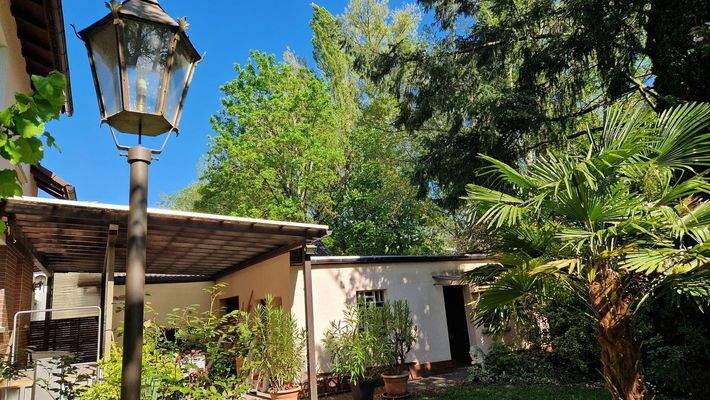 Garage und sonstige Räume 