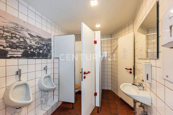 Herren-WC (1. Ebene)