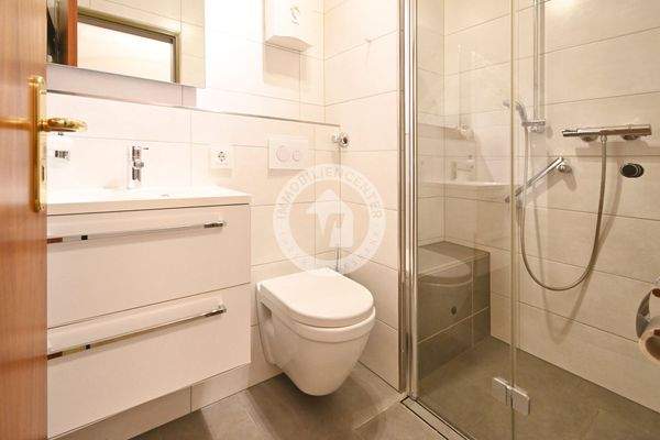 Das erste Badezimmer