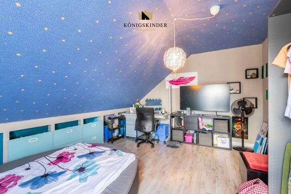 Kinderzimmer 2 rechts im OG