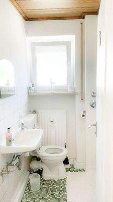 Wohnung 1. OG Rechts Gäste WC