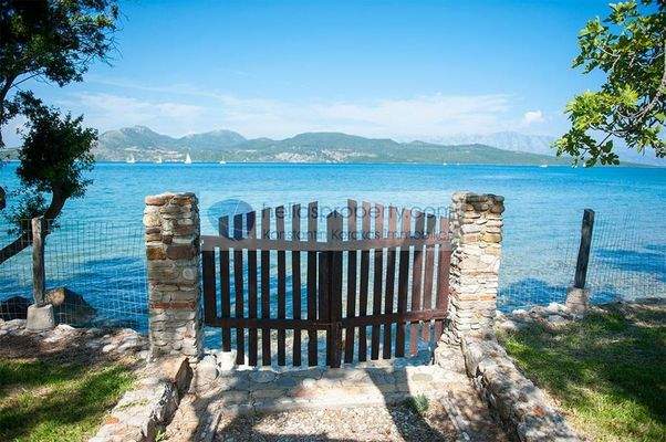 Villa East Lefkada Front See (5)