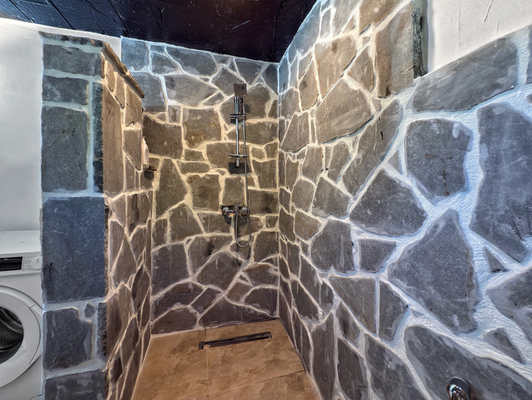 Bildschirmfoto 2025-07-04 um 09.33.25.png