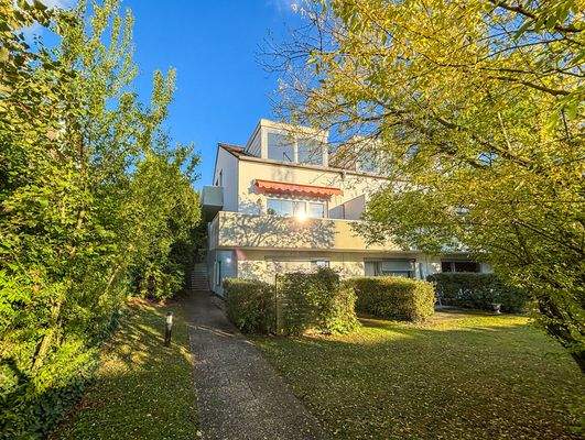 4. Gebäuderückseite