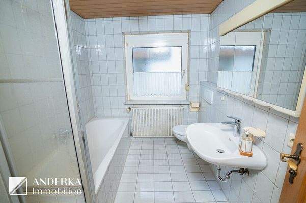 Tageslichtbadezimmer EG
