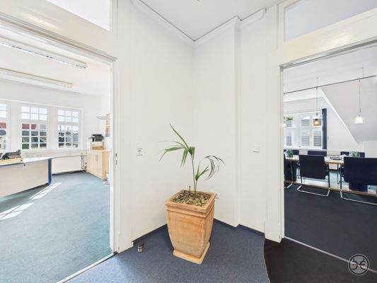 CAM05560G0-PR0024-STILL004