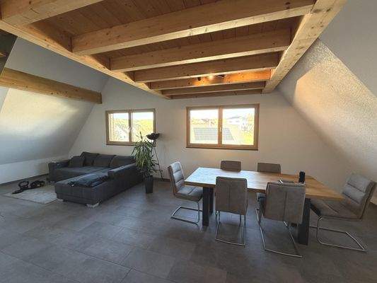 Wohn- und Essbereich