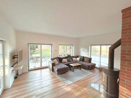 Blick ins Wohnzimmer