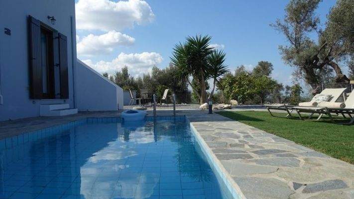 Kreta, Kirianna: Exklusives Anwesen mit zwei unabhängigen Villen und privaten Pools zu verkaufen