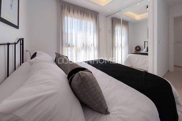 Modern Houses with Private Pool in Los Alcázares