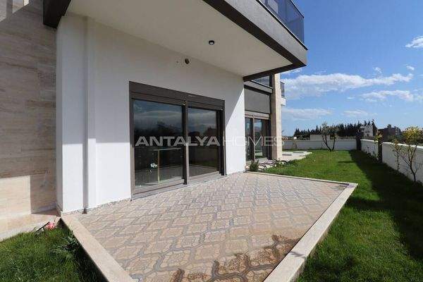 Stylish Twin Villas with Private Pool in Altinkale, Dösemealti