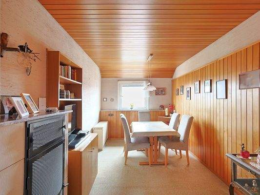 Gemütliches Esszimmer im Obergeschoss