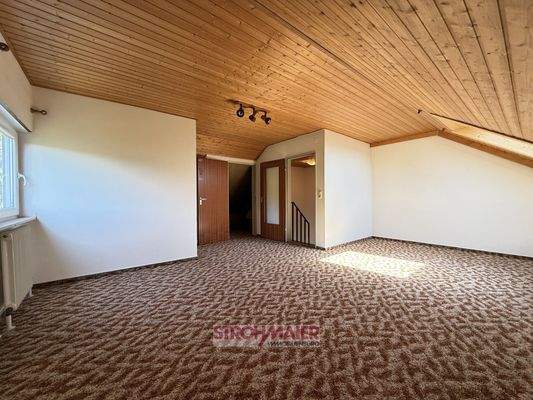 Studio mit Blick zum Treppenaufgang