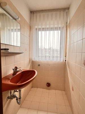 Zweites WC oder Abstellraum