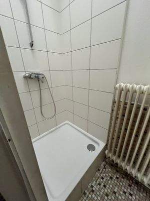Dusche.jpg