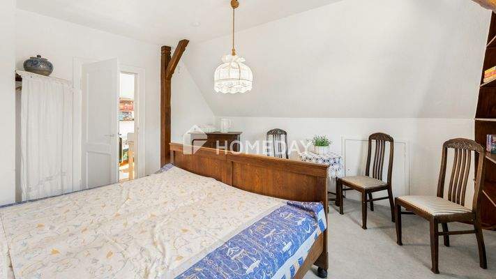 1. OG Schlafzimmer 2 2