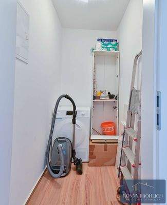Abstellraum, am Flur