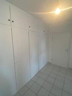 Diele mit Einbauschrank