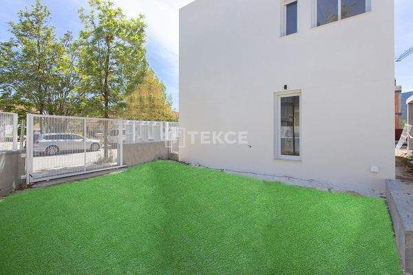 Villas Close to the City in Hondón de las Nieves Alicante