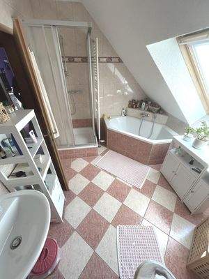 DG: Familienbad, Bild 2