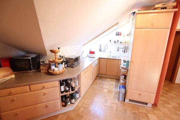 270m² gepflegter Bungalow (Zweifamilienwohnhaus) mit ausgebautem Dachgeschoss und 1.318m² Grund in Viktring in TOPLAGE