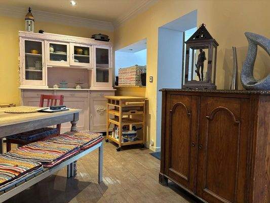 EG Esszimmer - KindBüroGast KI