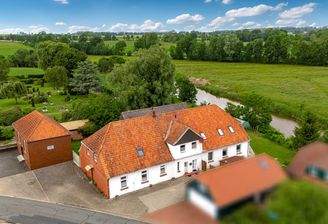 Historisches Mehrfamilienhaus um 1900