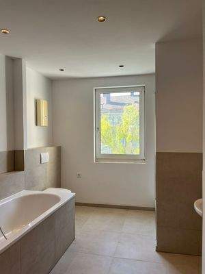 WhatsApp Image 2025-05-21 at 14.38.56