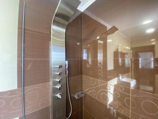 Kreta, Kera: Elegante Steinvilla mit Meerblick und Hamam zu verkaufen