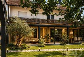 Hausansicht Garten